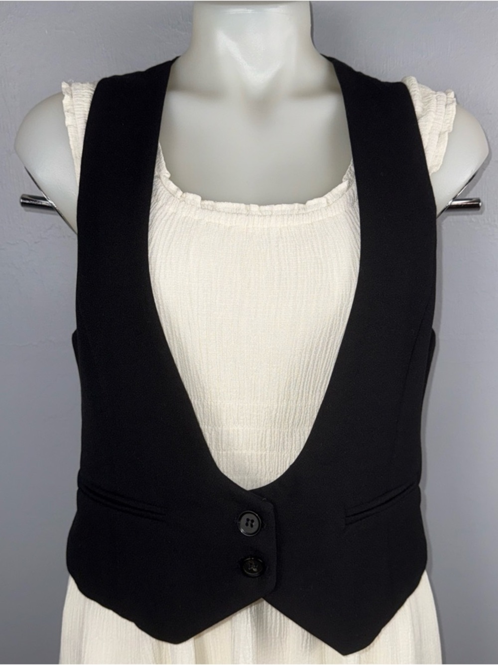 Zara Basics Suit Vest Women’s L Black Classic Taylored V-Neck Two Buttons
